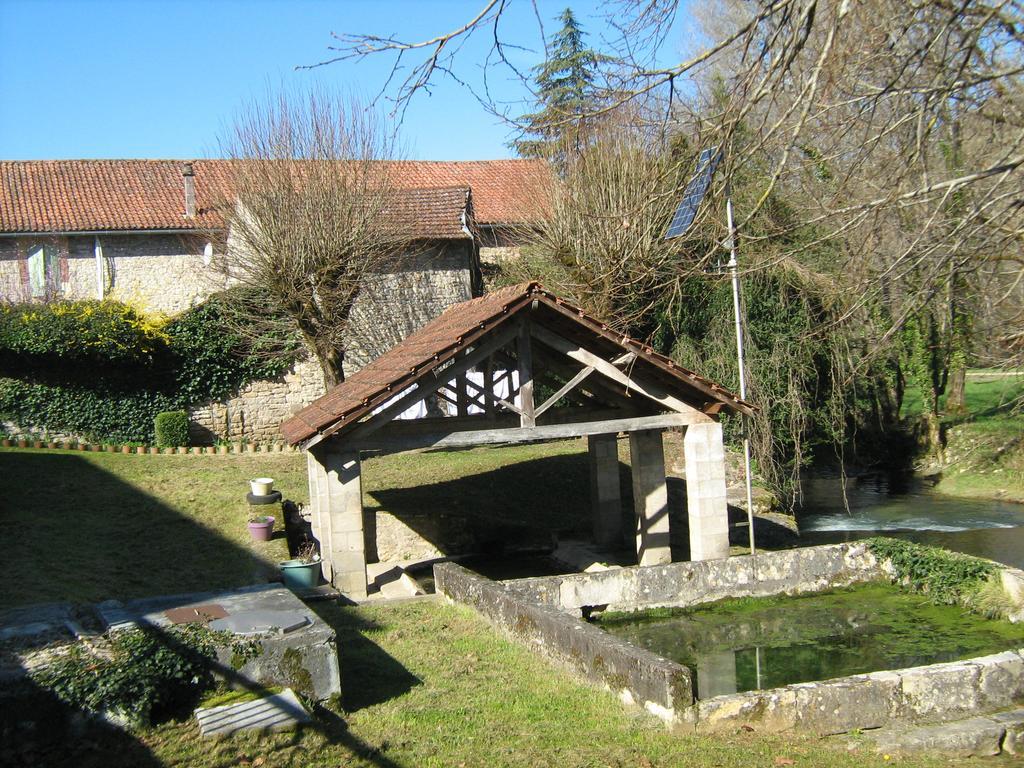 Chambres D'Hotes Au Pere Louis Labastide-du-Vert Ngoại thất bức ảnh