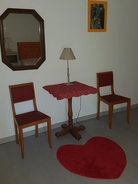Chambres D'Hotes Au Pere Louis Labastide-du-Vert Ngoại thất bức ảnh